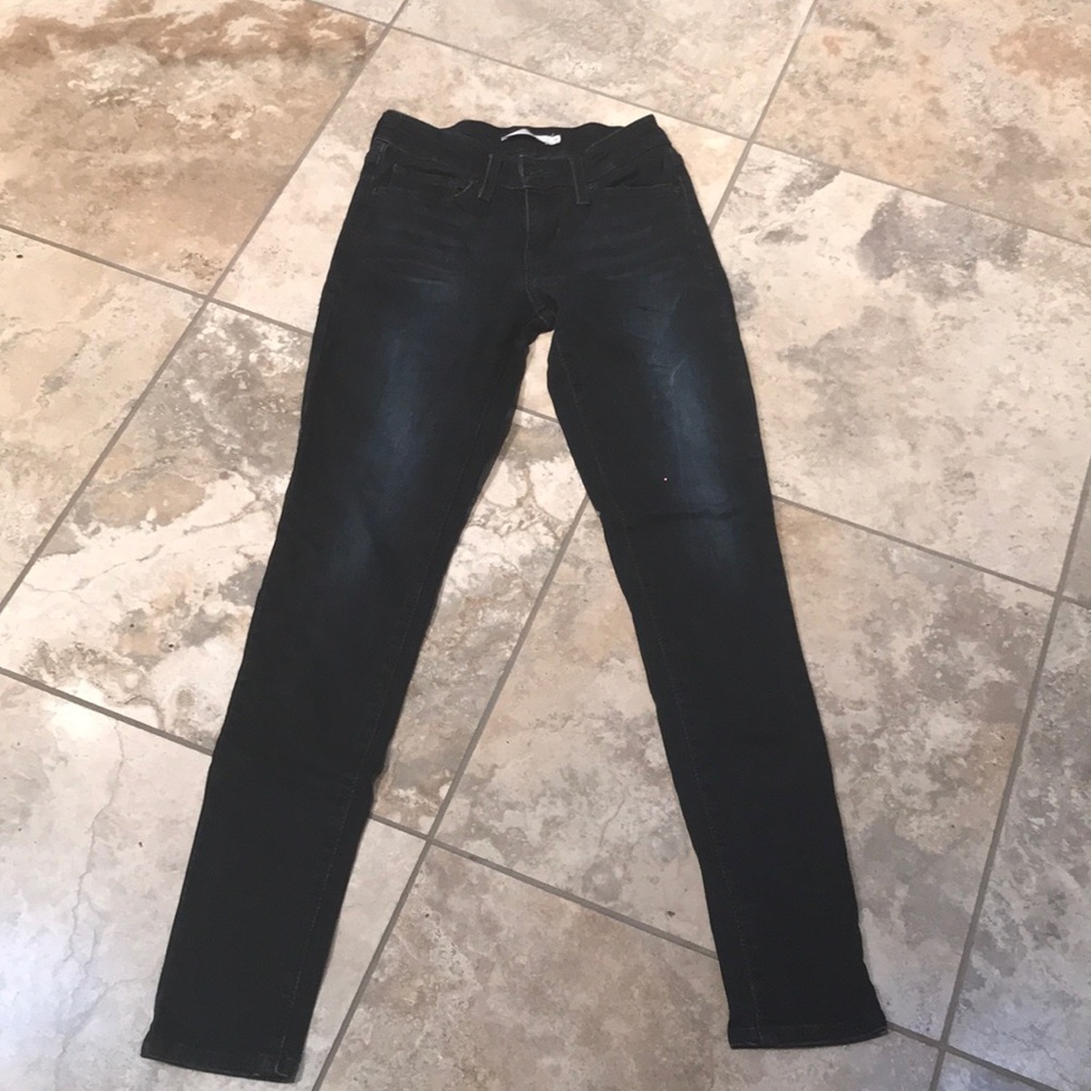 711 Levi’s jeans🦄